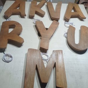 Işıklı Ahşap Harf